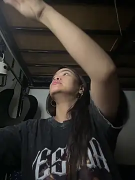 pinay4uwithagoodheart online show from May 19, 2026, 5:53 pm
