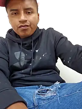 Snapshot of Diablo9804 chatting on November 7, 2025, 5:17 pm Diablo9804 online show from November 7, 2025, 5:17 pm