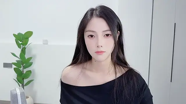 HaagenDazs  online show from September 15, 2025, 12:38 pm