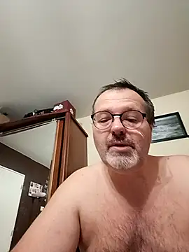 mike9473 online show from December 4, 2025, 6:34 am