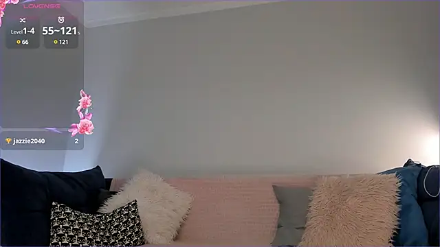 iminako online show from January 19, 2025, 11:23 am