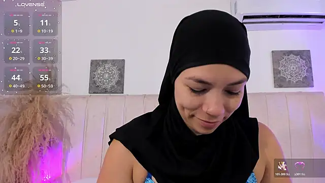 aisha vs online show from July 31, 2026, 12:48 pm