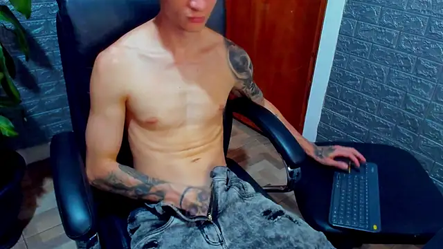 Dmtry6 online show from March 21, 2025, 1:24 am