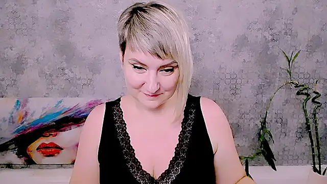 Djullia online show from July 20, 2026, 10:39 am