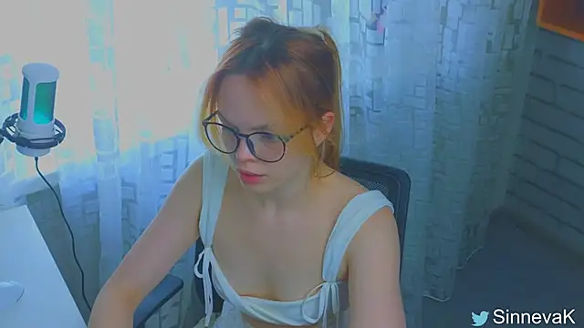 sinteas online show from February 26, 2025, 4:16 pm