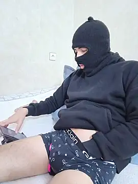 arabqueen online show from January 9, 2026, 7:54 pm