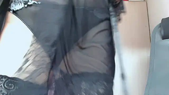 sensualEmilia online show from March 2, 2025, 10:23 pm