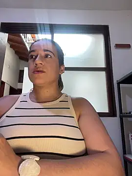 Antonellachic73 online show from July 23, 2026, 9:44 pm