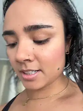 Lea Foster online show from September 21, 2025, 7:52 pm