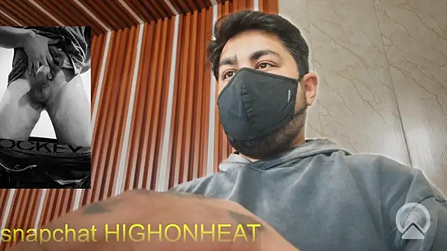 Snapshot of A4h_odin1 chatting on November 15, 2025, 9:02 am A4h odin1 online show from November 15, 2025, 9:02 am