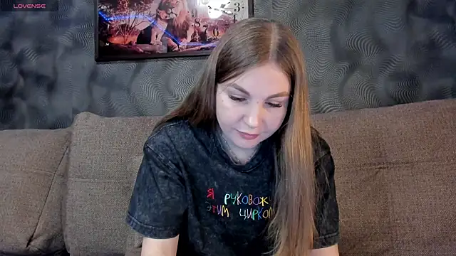 CassieMils online show from February 22, 2025, 11:24 am