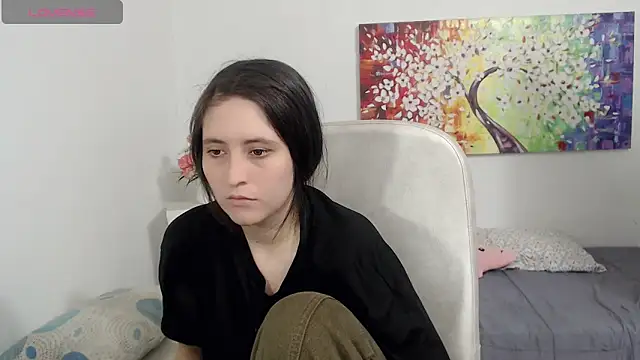 tania sweet   online show from May 15, 2026, 4:49 pm