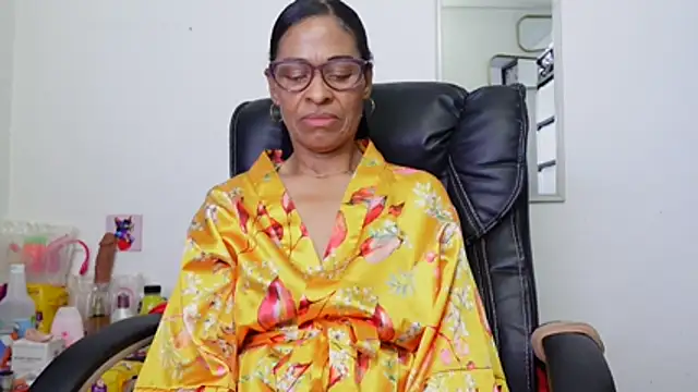 Aries Mature online show from July 2, 2026, 3:23 am