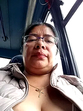   valentina18 online show from March 21, 2025, 4:40 pm