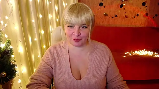 -MeowMeow online show from December 27, 2024, 7:57 pm