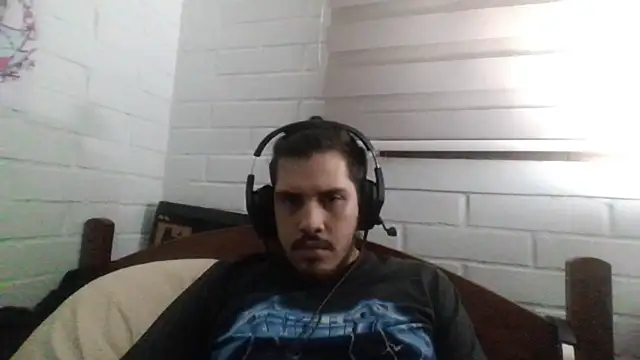 hung weeb online show from March 10, 2025, 2:50 am