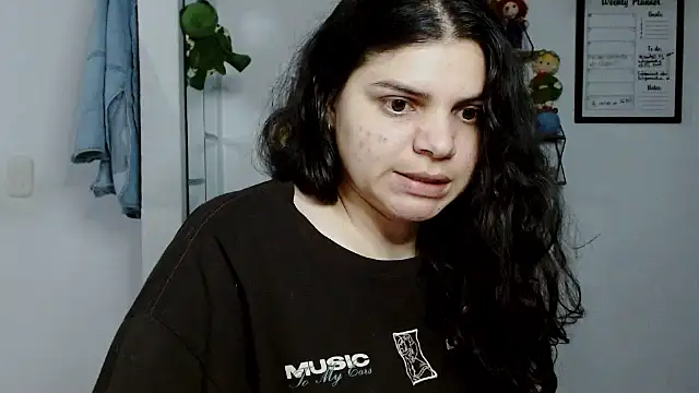 Nikkykora15 online show from October 5, 2025, 1:29 am