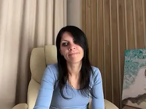 Snapshot of InjaAtHome chatting on July 11, 2026, 7:58 pm InjaAtHome online show from July 11, 2026, 7:58 pm