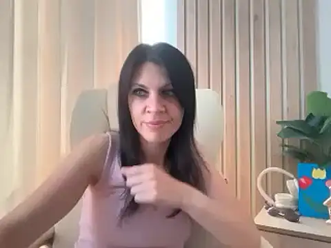 Snapshot of InjaAtHome chatting on June 27, 2026, 1:50 pm InjaAtHome online show from June 27, 2026, 1:50 pm