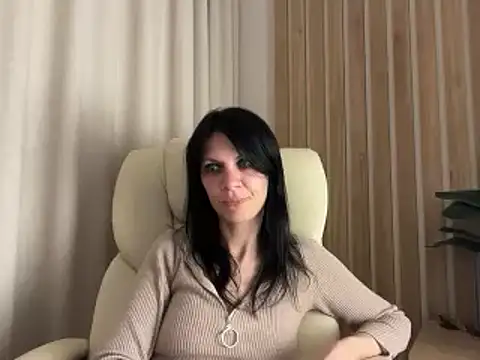 InjaAtHome online show from June 5, 2026, 8:25 pm