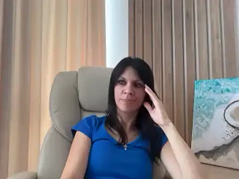 Snapshot of InjaAtHome chatting on July 8, 2026, 1:01 pm InjaAtHome online show from July 8, 2026, 1:01 pm