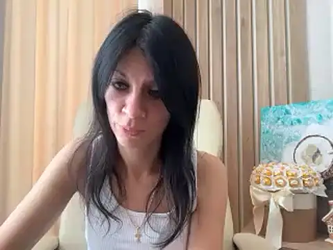 Snapshot of InjaAtHome chatting on July 30, 2026, 11:31 am InjaAtHome online show from July 30, 2026, 11:31 am