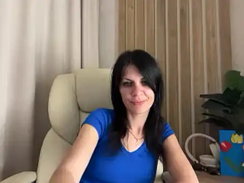 Snapshot of InjaAtHome chatting on June 28, 2026, 8:04 pm InjaAtHome online show from June 28, 2026, 8:04 pm