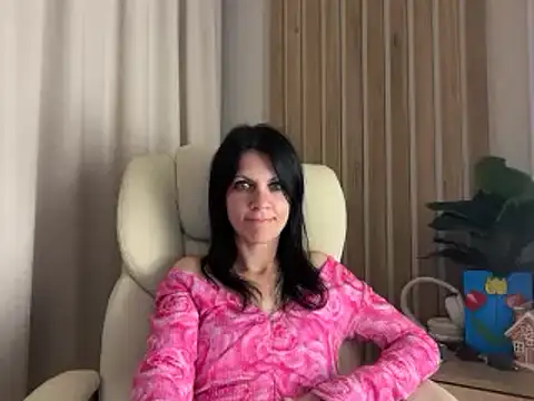 Snapshot of InjaAtHome chatting on June 21, 2026, 8:03 pm InjaAtHome online show from June 21, 2026, 8:03 pm