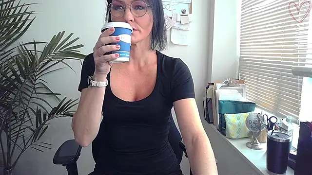 City Kat online show from November 10, 2025, 4:45 pm