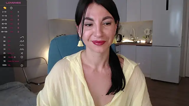 Snapshot of Mary_love16 chatting on July 6, 2026, 6:20 am Mary love16 online show from July 6, 2026, 6:20 am