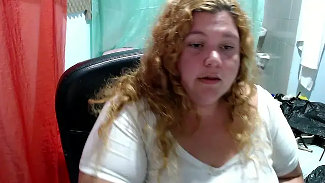 Snapshot of squirt322bbw chatting on March 10, 2026, 7:40 pm squirt322bbw online show from March 10, 2026, 7:40 pm