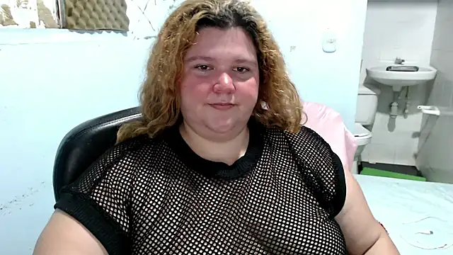 squirt322bbw online show from May 20, 2026, 4:37 pm