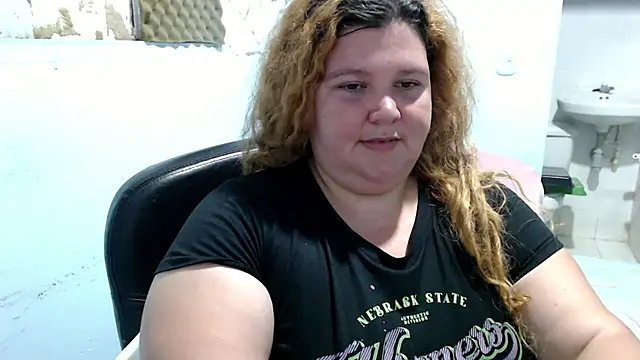 squirt322bbw online show from June 1, 2026, 5:01 pm