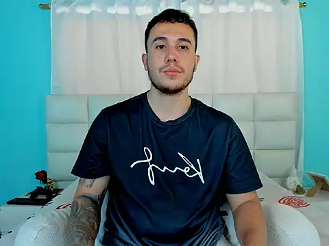 juan  jimenez online show from September 24, 2025, 8:04 pm