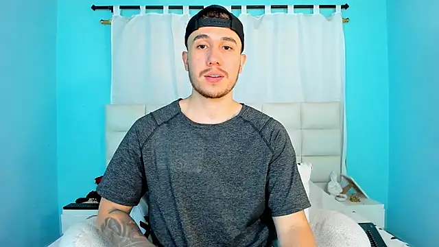 juan  jimenez online show from November 14, 2025, 9:51 pm