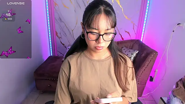 Nasha abby online show from June 15, 2026, 6:29 pm