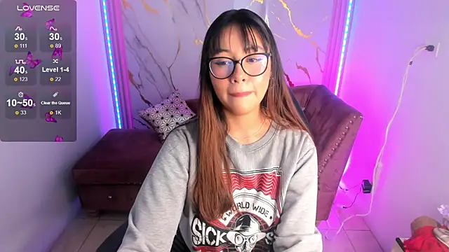 Nasha abby online show from June 6, 2026, 8:36 pm