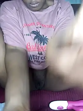 pussyqueene online show from February 28, 2026, 2:44 am