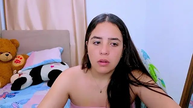  alicia z online show from February 4, 2026, 4:29 am