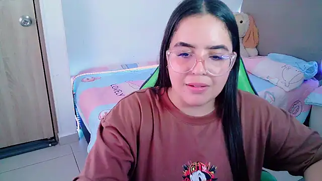  alicia z online show from February 5, 2025, 12:20 am