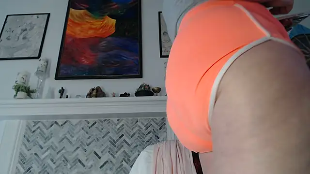 AuroraWillows online show from July 29, 2026, 11:26 pm