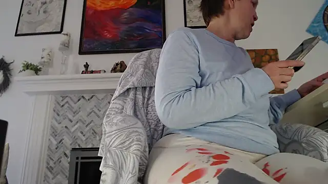 AuroraWillows online show from January 9, 2026, 4:03 pm