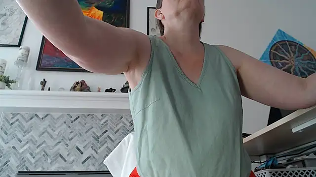 AuroraWillows online show from July 23, 2026, 1:08 pm