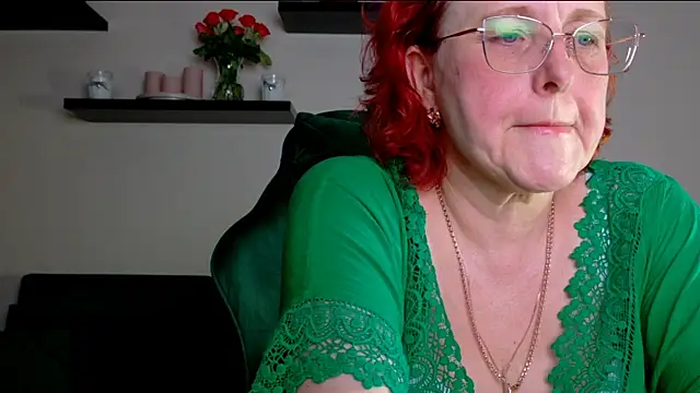 JoannaAndNeighbour online show from June 22, 2026, 2:47 pm