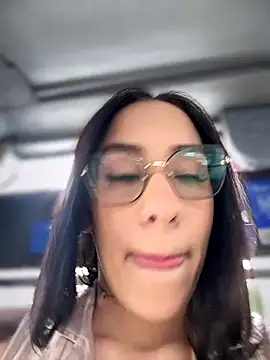   IRIS   online show from October 15, 2025, 2:14 pm