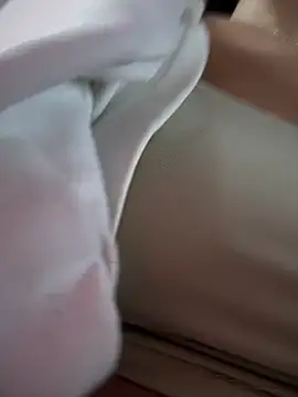   IRIS   online show from February 11, 2025, 6:33 pm