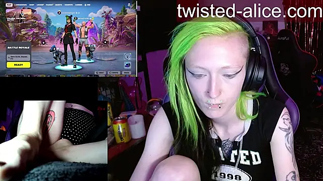 alicewonder09 online show from April 22, 2026, 3:13 am