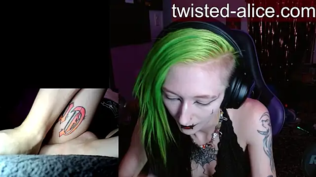 alicewonder09 online show from June 29, 2026, 3:46 am