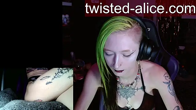 alicewonder09 online show from August 5, 2026, 3:11 am