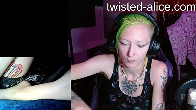 alicewonder09 online show from June 26, 2026, 3:12 am